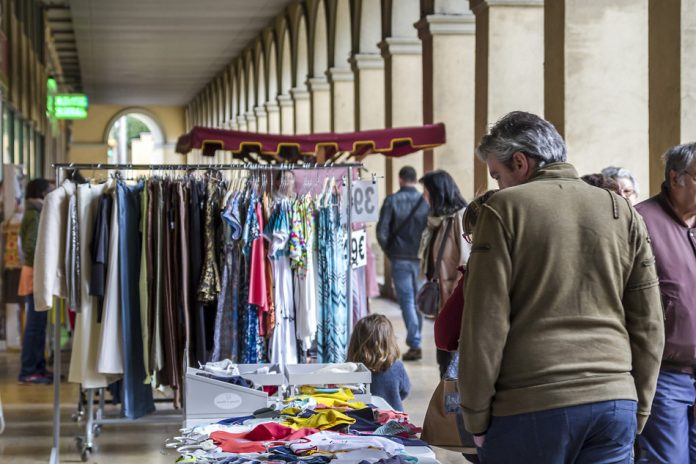 La XXXII Fira Mercat al Carrer