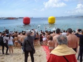 El “Primer Bany de l’Any” obrirà diumenge una nova temporada de platja a la Costa Brava