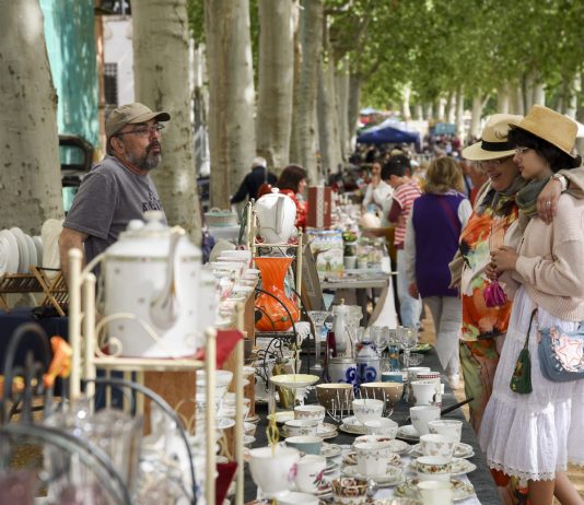 XXXV Fira Mercat al Carrer