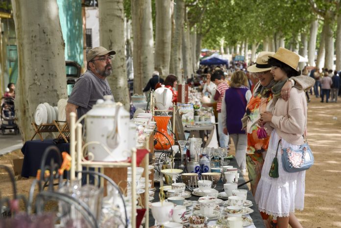 XXXV Fira Mercat al Carrer
