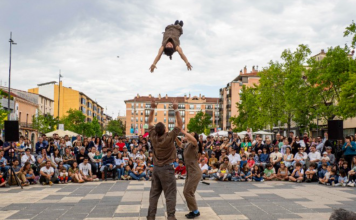 ‘Clam’ porta el circ contemporani i la cultura popular al CREC de Sant Daniel